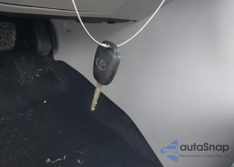 2019 Toyota Highlander Le from USA, damaged, VIN 5TDBZRFH2KS721811